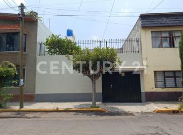 Casa · 163m² · 4 Recámaras · 4 Estacionamientos · Casa en Venta, Pradera 1 Sección, Gustavo A. Madero, Cdmx.