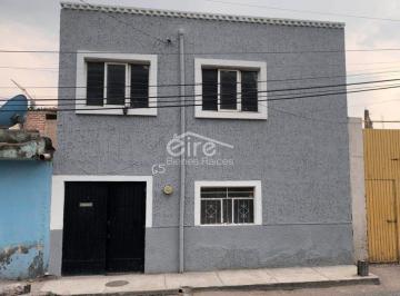 Casa de 3 habitaciones, San Pedro Tlaquepaque · Casa en Venta en San Martín de Las Flores, Tlaquepaque