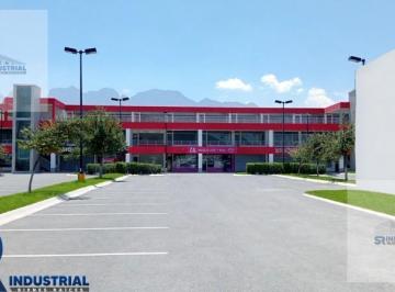 Local comercial · 70m² · 100 Estacionamientos · Locales en Renta en Monterrey
