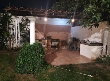 Casa · 549m² · 4 Recámaras · 2 Estacionamientos · Casa en Venta Fraccionamiento Loma Verde Cercana a Los Outlets Mulsa