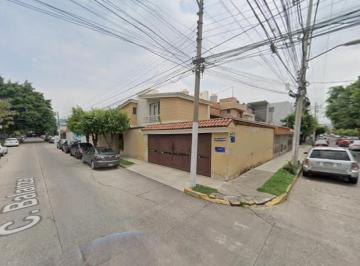 Casa de 4 habitaciones, Zapopan · Venta de Casa en La Colonia La Calma Zapopan Jalisco