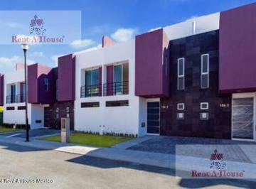 Casa · 157m² · 3 Recámaras · 2 Estacionamientos · Casa en Venta en San Miguel Zinacantepec Gis 26 - 2024