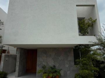 Casa de 4 habitaciones, Zapopan · Casa en Parques Vallarta | Coto Privado