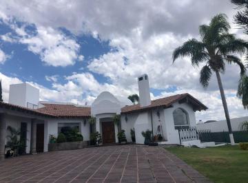 Casa de 3 habitaciones, Corregidora · Excelente Casa en Venta en Colinas del Bosque, Corregidora, Queretaro