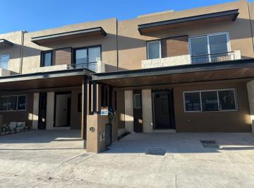 Casa de 3 habitaciones, Querétaro · Casa en Renta, Queretaro