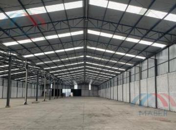 Nave industrial · 4200m² · 10 Estacionamientos · Nave Industrial en Renta en San Bernardino Tlaxcalancingo