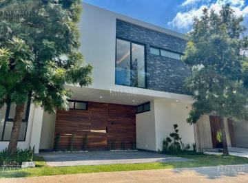 Casa de 3 habitaciones, Zapopan · Casa en Venta en Solares Residencial en Zapopan Jalisco