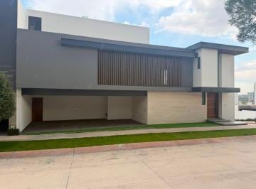 Casa de 4 habitaciones, San Luis Potosí · Hermosa Casa en Punta San Luis de 4 Recamaras y Alberca.
