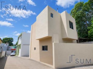 Casa · 100m² · 2 Recámaras · 1 Estacionamiento · Casa en Venta en Col. Campbell, Tampico Tamaulipas.