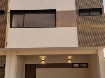 Casa en condominio · 99m² · 3 Recámaras · 2 Estacionamientos · Casa en Condominio en La Cúspide