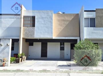 Casa · 116m² · 3 Recámaras · 2 Estacionamientos · Casa en Venta en Capellanía Apodaca