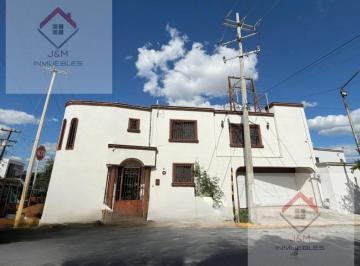 Casa · 160m² · 3 Recámaras · 4 Estacionamientos · Casa en Venta Bosques de Lindavista, San Nicolás de Los Garza