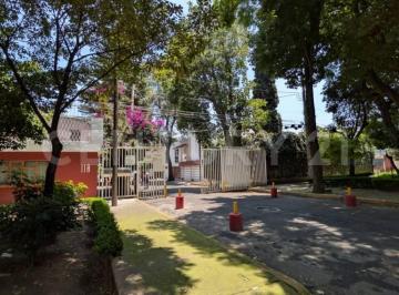 Casa · 167m² · 4 Recámaras · 1 Estacionamiento · Casa en Venta en Avante, Coyoacán, Ciudad de México