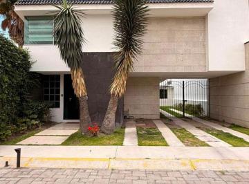 Casa de 4 habitaciones, Pachuca · Casa en Renta en Zona Plateada Mina La Fe