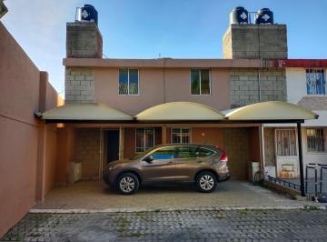 Casa · 120m² · 4 Recámaras · 3 Estacionamientos · Casa en Venta en Zona Vicente Guerrero, Puebla.