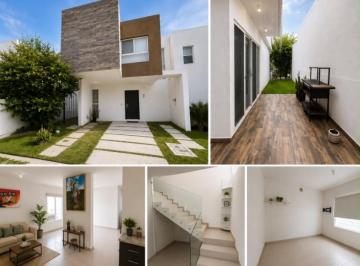 Casa en condominio · 1m² · 3 Recámaras · 2 Estacionamientos - perla loera · Linda Casa en Renta Excelente Ubicación