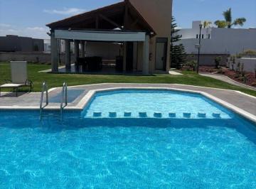 Casa de 3 habitaciones, Querétaro · Renta Y/o Venta de Casa en Cumbres del Lago, Juriquilla, Queretaro, Qro.