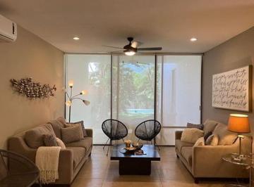 Casa · 254m² · 3 Recámaras · 2 Estacionamientos · Casa en Venta o Renta