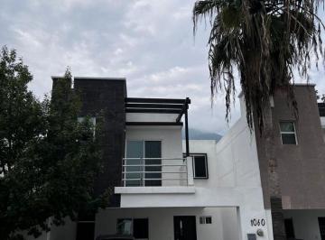 Casa de 3 habitaciones, Monterrey · Casa en Renta en Privada en El Sur de Monterrey