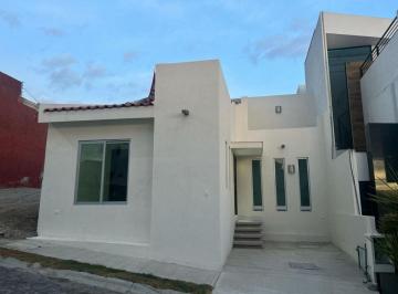 Casa de 3 habitaciones, Puebla · Venta de Bonita Casa en Britania La Calera