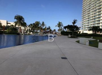 Departamento · 250m² · 3 Recámaras · 2 Estacionamientos · Departamento en Puerto Cancun con Muebles