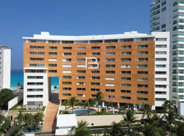 Departamento · 173m² · 2 Recámaras · 1 Estacionamiento · Maralago Ocean Front Departamento en Renta