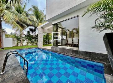 Casa · 490m² · 3 Recámaras · 2 Estacionamientos · Casa en Renta Amueblada en Isla Dorada Cancun