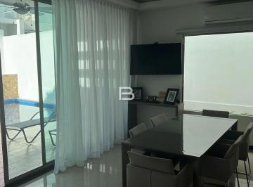Casa · 207m² · 3 Recámaras · 2 Estacionamientos · Aqua Cancún Segunda Fase Casa en Renta