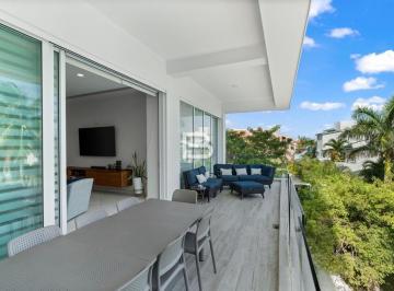Departamento · 230m² · 3 Recámaras · 2 Estacionamientos · Departamento en Renta Isla Dorada Cancún
