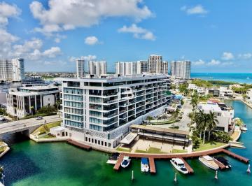 Departamento · 315m² · 3 Recámaras · 2 Estacionamientos · Departamento en Puerto Cancún