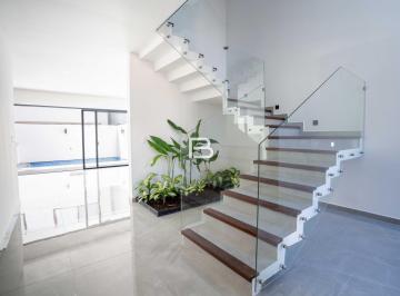 Casa · 354m² · 5 Recámaras · 2 Estacionamientos · Casa en Fraccionamiento Vía Cumbres