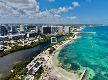Departamento · 321m² · 3 Recámaras · 2 Estacionamientos · Departamento en Puerto Cancún