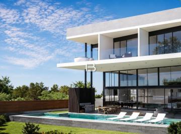 Casa · 450m² · 5 Recámaras · Casa en Puerto Cancún