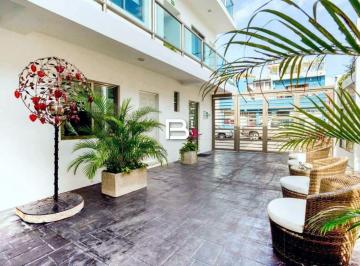 Edificio · 14 Recámaras · Hotel en Playa del Carmen