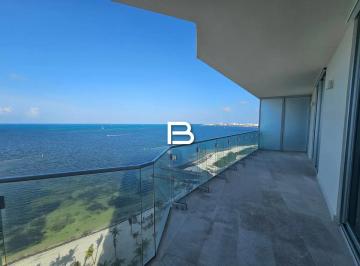 Departamento · 223m² · 2 Recámaras · 2 Estacionamientos · Departamento en Puerto Cancún