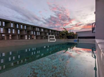 Casa · 220m² · 3 Recámaras · 2 Estacionamientos · Casa en Venta en Residencial Arbolada con Area Verde