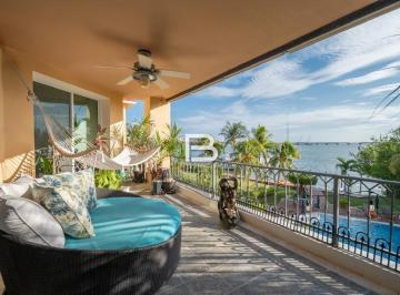 Departamento · 258m² · 4 Recámaras · 2 Estacionamientos · Departamento en Venta Isla Dorada con Vista a La Laguna