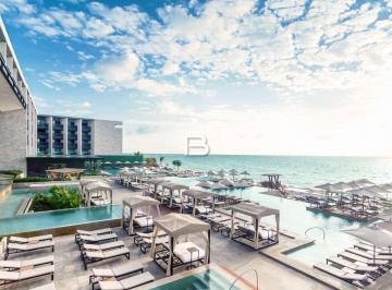 Edificio · 27500m² · 314 Recámaras · Hotel en Venta en Playa del Carmen 5 Estrellas