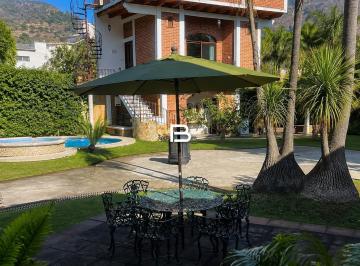 Edificio · 1025m² · 19 Recámaras · Hotel en Tepoztlán