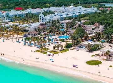 Departamento · 505m² · 4 Recámaras · 2 Estacionamientos · Casa en Renta en Club Real Playacar en Cancun