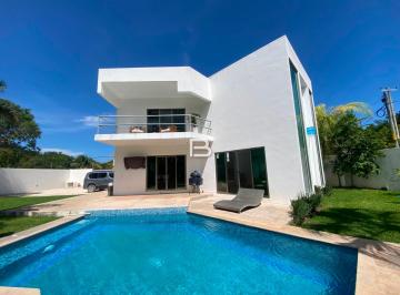 Departamento · 1000m² · 4 Recámaras · 5 Estacionamientos · Casa en Renta en Av Colosio Cancun