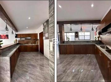 Casa · 228m² · 3 Recámaras · 2 Estacionamientos · Casa en Venta en Cancun Residencial Arbolada
