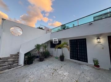 Casa · 300m² · 6 Recámaras · Casa en Supermanzana 4 Centro