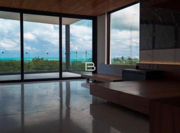 Casa · 450m² · 5 Recámaras · 2 Estacionamientos · Casa en Venta en Lagunas 2 Puerto Cancun