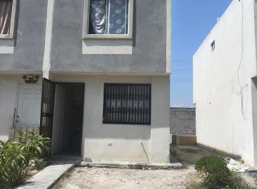 Casa · 2 Recámaras · 1 Estacionamiento · Casa en Venta en Fracc. Valle de Santa Elena - Zuazua
