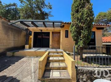 Casa · 400m² · 2 Recámaras · 1 Estacionamiento · Casa en Venta en San Nicolas