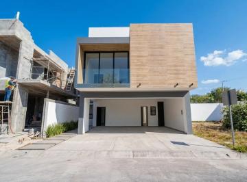1 · Casa en Venta Pedregal del Huajuco Zona Carretera Nacional Monterrey