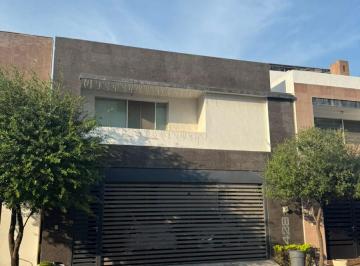 Casa de 3 habitaciones, Monterrey · Casa en Venta | Cumbres Madeira Sector Francés