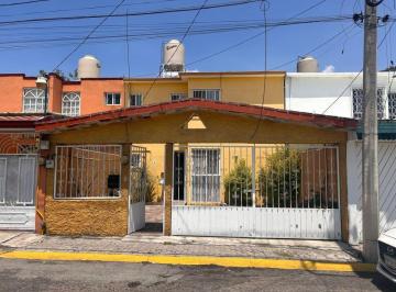 Casa de 3 habitaciones, Cuautitlán Izcalli · Casa en Venta en Cuautitlan Izcalli, Estado de México