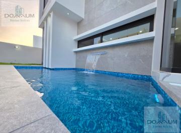 Casa · 231m² · 3 Recámaras · 2 Estacionamientos · Casa en Venta en Punta Tiburón Marina